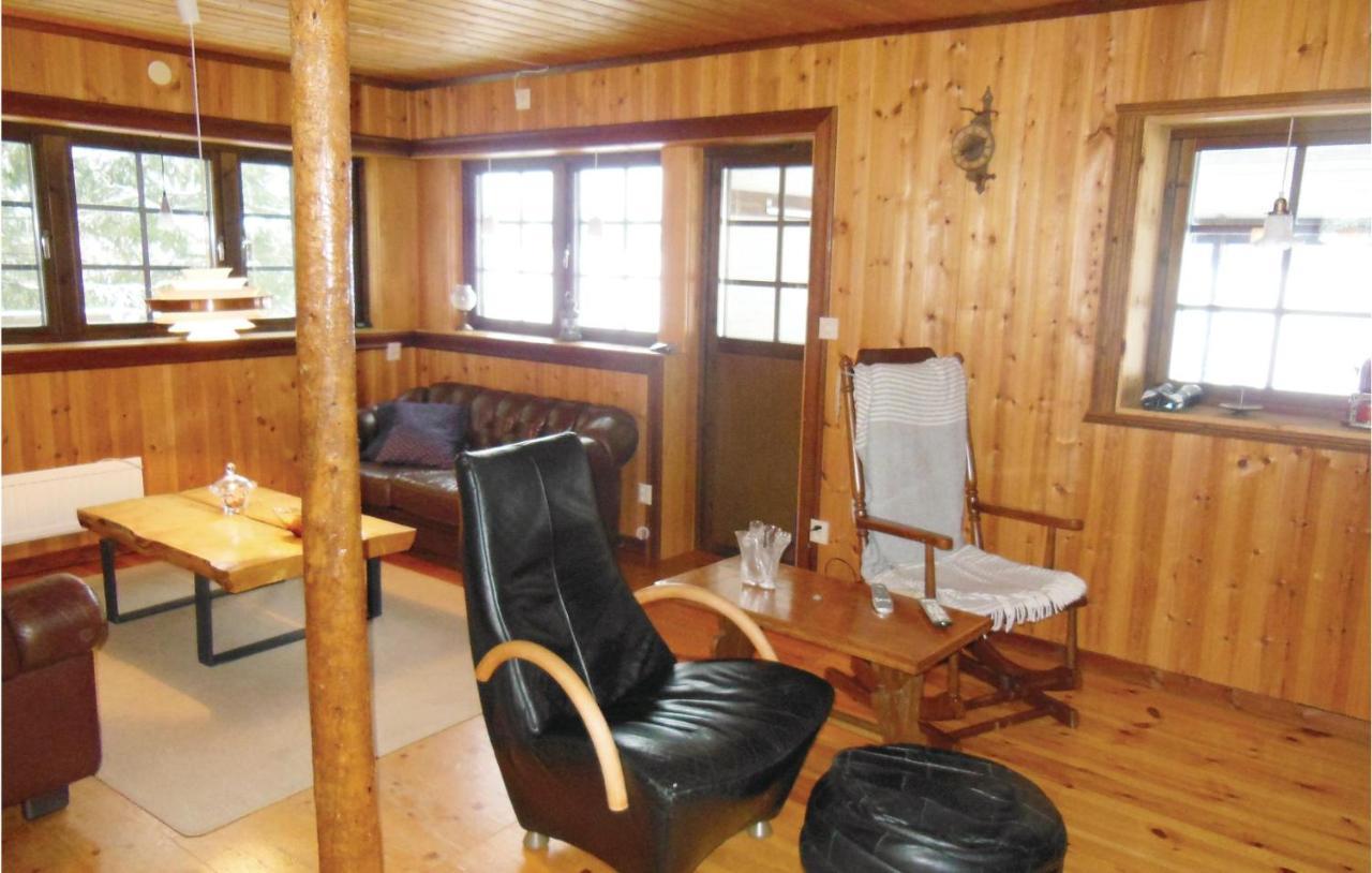 Gorgeous Home In Kaelarne With House Sea View Ovsjobyn ภายนอก รูปภาพ